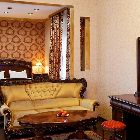 Victor & Hotel