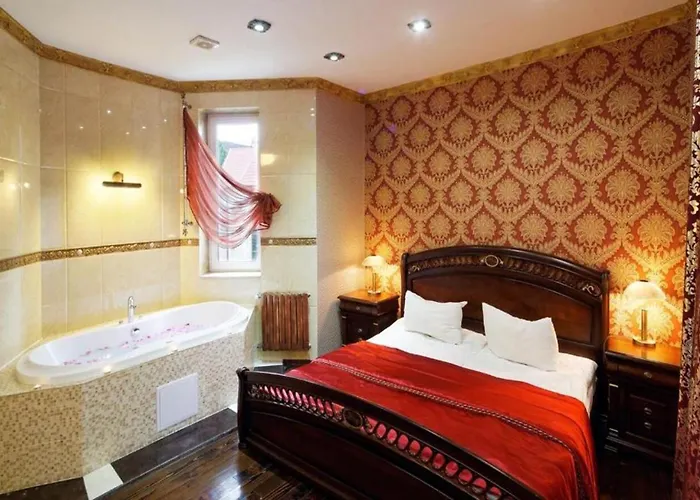 Victor & Hotel 4*