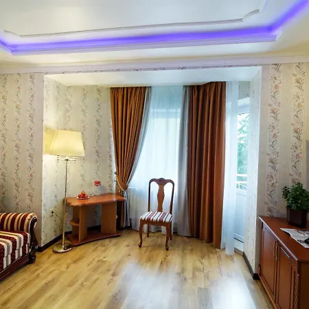 Hotel Victor &