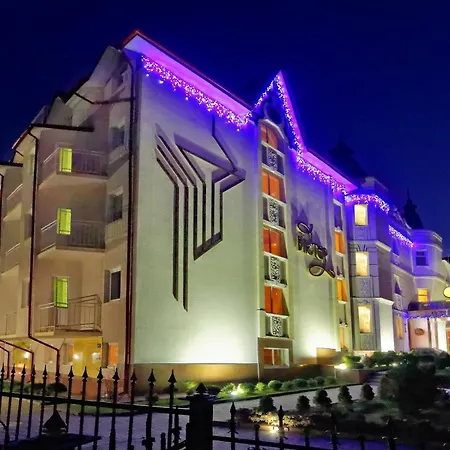 Victor & Hotel Truskavec'