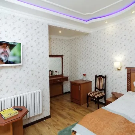 Victor & Hotel