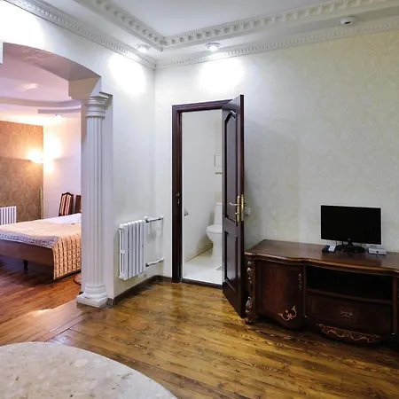 Victor & Hotel Truskavec'