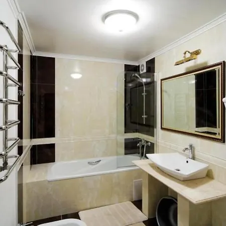 Hotel Victor &