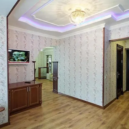 Hotel Victor & 4*