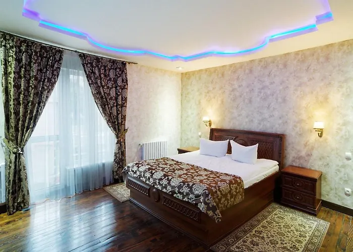 Hotel Victor & 4*